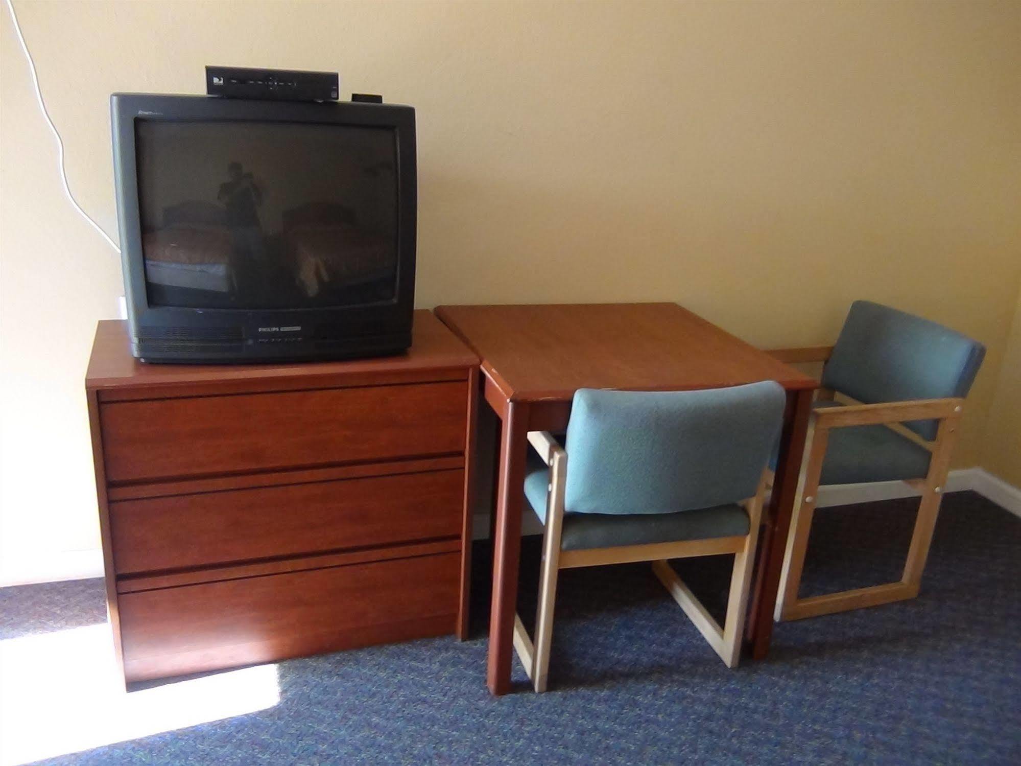 Desert Inn Motel Corona Bagian luar foto